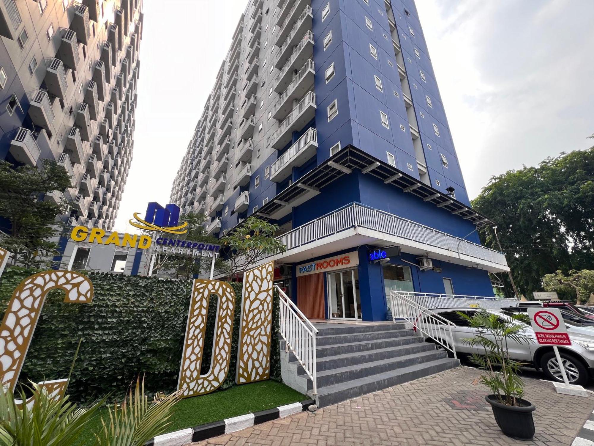 Fastrooms Bekasi Exterior foto